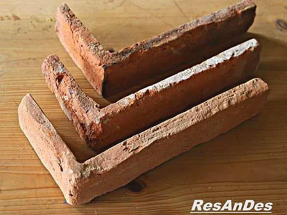 Eckriemchen aus historischen Ziegeln für Fensterlaibung Türlaibung und Mauerecken